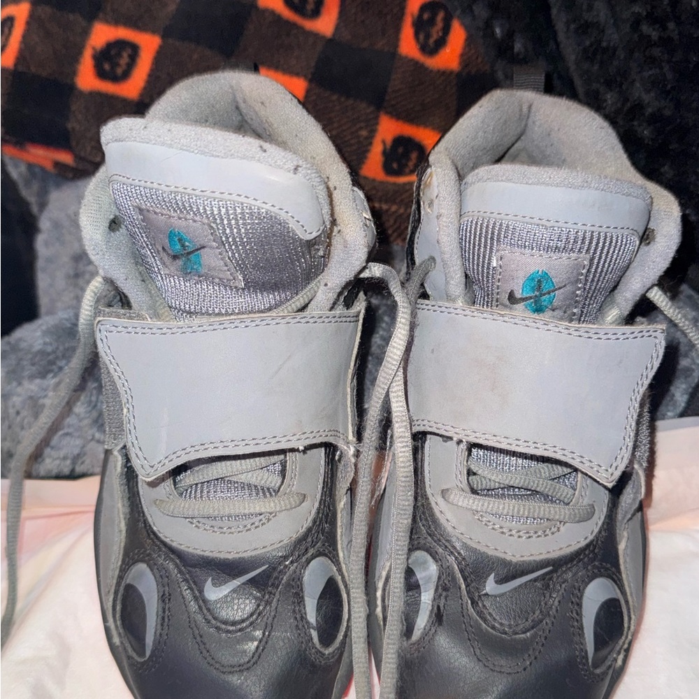 Nike Kids Gray and Teal Sneakers